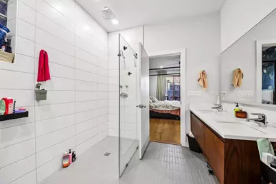 1050 N Marshfield Avenue #1, Chicago, IL 60622 - Photo 11