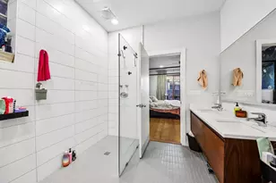 1050 N Marshfield Ave, Chicago, IL 60622 - Photo 11