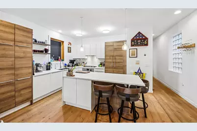 1050 N Marshfield Avenue #1, Chicago, IL 60622 - Photo 5