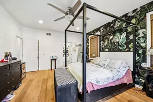 1050 N Marshfield Ave, Chicago, IL 60622 - Photo 9