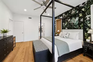 1050 N Marshfield Ave, Chicago, IL 60622 - Photo 9