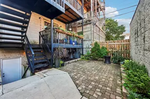 1050 N Marshfield Ave, Chicago, IL 60622 - Photo 23