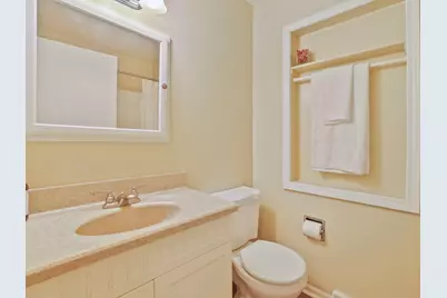 204 Hillside Court, Lake Zurich, IL 60047 - Photo 17