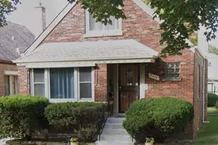 8434 S Luella Ave, Chicago, IL 60617 - Photo 1