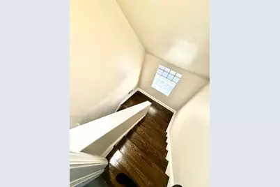 8434 S Luella Avenue, Chicago, IL 60617 - Photo 13