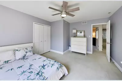 1016 Liberty Drive, Naperville, IL 60540 - Photo 33