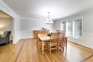 1016 Liberty Dr, Naperville, IL 60540 - Photo 7