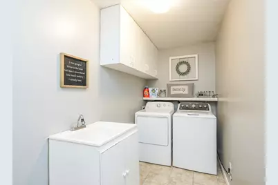 390 W Sixth Street, Manteno, IL 60950 - Photo 19