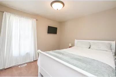 390 W Sixth Street, Manteno, IL 60950 - Photo 21