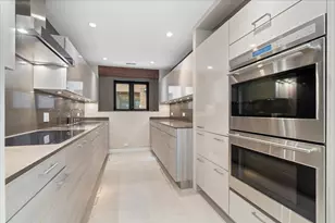 345 W Barry Ave, Chicago, IL 60657 - Photo 13