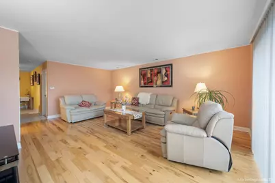 9818 Bianco Terrace #3F, Des Plaines, IL 60016 - Photo 5