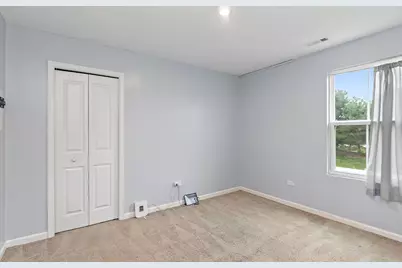 421 E Meadowdale Circle, Hampshire, IL 60140 - Photo 19
