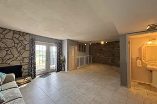 217 Lakeshore Ln, Bloomingdale, IL 60108 - Photo 11