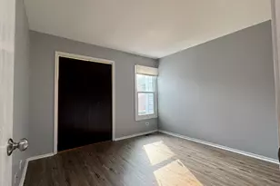 217 Lakeshore Ln, Bloomingdale, IL 60108 - Photo 9