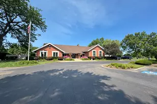217 Lakeshore Ln, Bloomingdale, IL 60108 - Photo 17