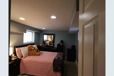 5409 S Sawyer Avenue, Chicago, IL 60632 - Photo 17