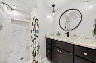 9812 S Karlov Ave, Oak Lawn, IL 60453 - Photo 11