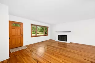 183 Brandon Ave, Glen Ellyn, IL 60137 - Photo 5