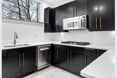 914 W Hubbard Street #104, Chicago, IL 60642 - Photo 9