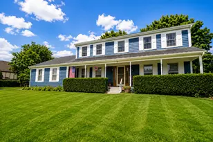 6 Heather Ln, Hawthorn Woods, IL 60047 - Photo 1