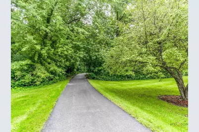 230 Parktrail Court, Schaumburg, IL 60173 - Photo 39
