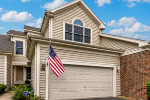 230 Parktrail Ct, Schaumburg, IL 60173 - Photo 1