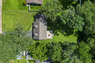 43W753 Oakleaf Dr, Elburn, IL 60119 - Photo 35