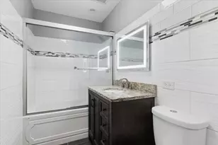 8233 Austin Ave, Morton Grove, IL 60053 - Photo 7