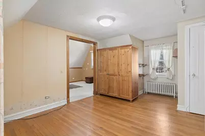 8233 Austin Avenue, Morton Grove, IL 60053 - Photo 13
