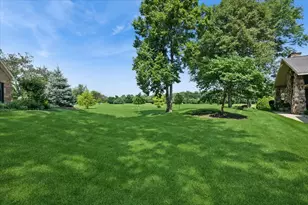 1204 Chatham Ct, Libertyville, IL 60048 - Photo 31