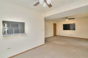 9925 Amanda Ln, Algonquin, IL 60102 - Photo 13