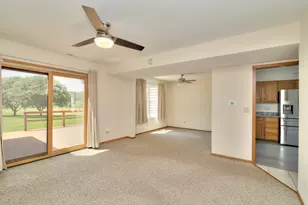 9925 Amanda Ln, Algonquin, IL 60102 - Photo 15