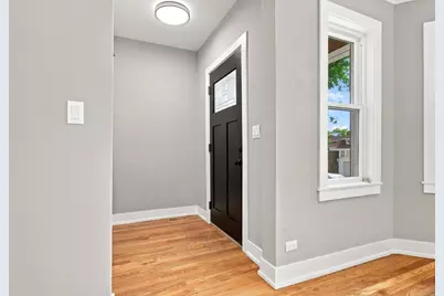 2711 N 77th Avenue, Elmwood Park, IL 60707 - Photo 3