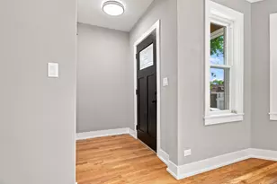 2711 N 77th Ave, Elmwood Park, IL 60707 - Photo 3