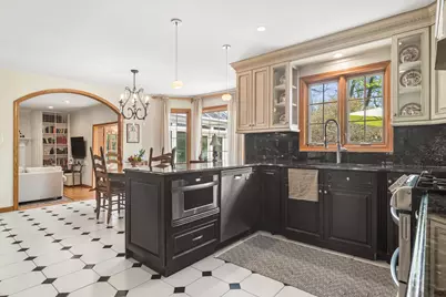 803 Waltz Court, Prospect Heights, IL 60070 - Photo 7