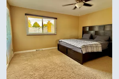 411 Sequoia Court, Schaumburg, IL 60193 - Photo 11