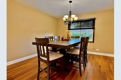 411 Sequoia Court, Schaumburg, IL 60193 - Photo 5