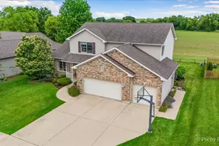 665 Hunters Path, Marengo, IL 60152 - Photo 47