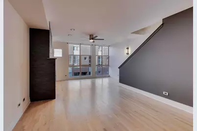 6951 N Western Avenue #F, Chicago, IL 60645 - Photo 13