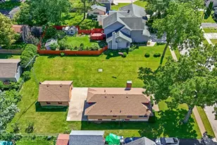 746 Parkway Ave, Elgin, IL 60120 - Photo 37
