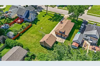 746 Parkway Avenue, Elgin, IL 60120 - Photo 41