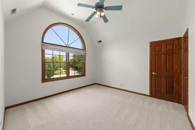 1524 Lloyd Court, Wheaton, IL 60189 - Photo 17
