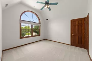 1524 Lloyd Ct, Wheaton, IL 60189 - Photo 17