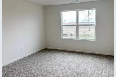 2280 Redwood Trail, Wonder Lake, IL 60097 - Photo 11