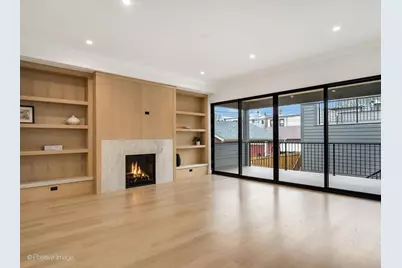 3714 N Claremont Avenue, Chicago, IL 60618 - Photo 11