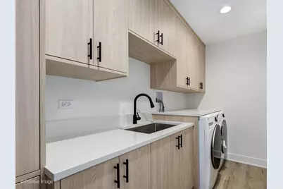 3714 N Claremont Avenue, Chicago, IL 60618 - Photo 25