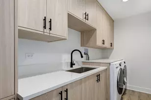 3714 N Claremont Ave, Chicago, IL 60618 - Photo 25