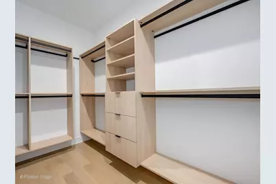 3714 N Claremont Avenue, Chicago, IL 60618 - Photo 23