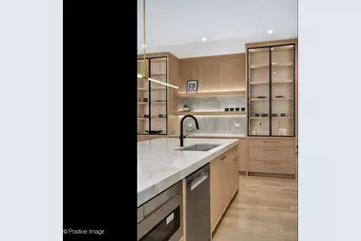 3714 N Claremont Avenue, Chicago, IL 60618 - Photo 5