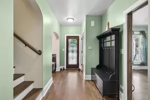 110 S Walkup Ave, Crystal Lake, IL 60014 - Photo 5